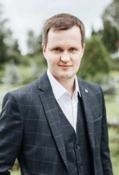 Иван Смирнов